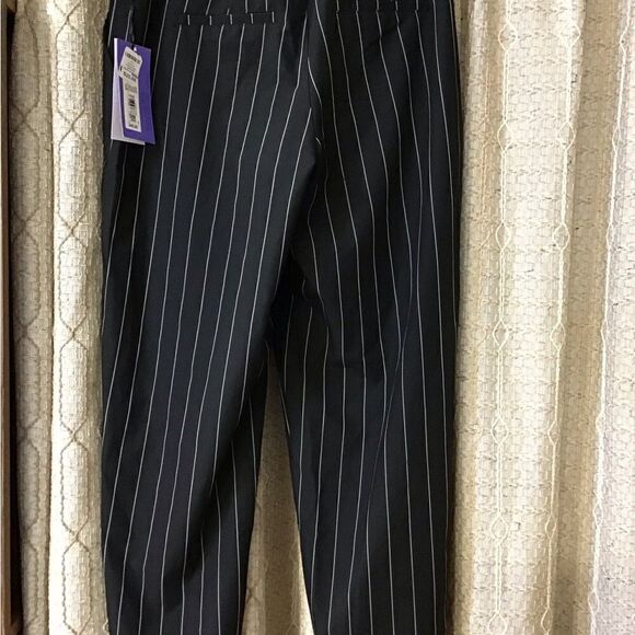 Future Collection Ladies 8 black/white pin striped new - Picture 3 of 3